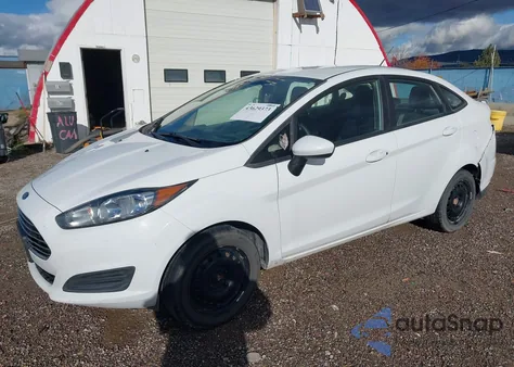 2019 Ford Fiesta S z USA, uszkodzony, nr VIN 3FADP4AJ2KM111022